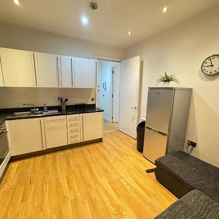 Comfortable - Cosy - Budget Studios In City Center London Ngoại thất bức ảnh