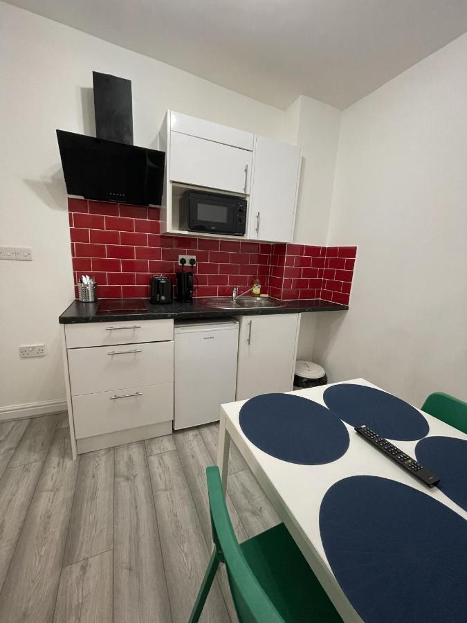 Comfortable - Cosy - Budget Studios In City Center London Ngoại thất bức ảnh
