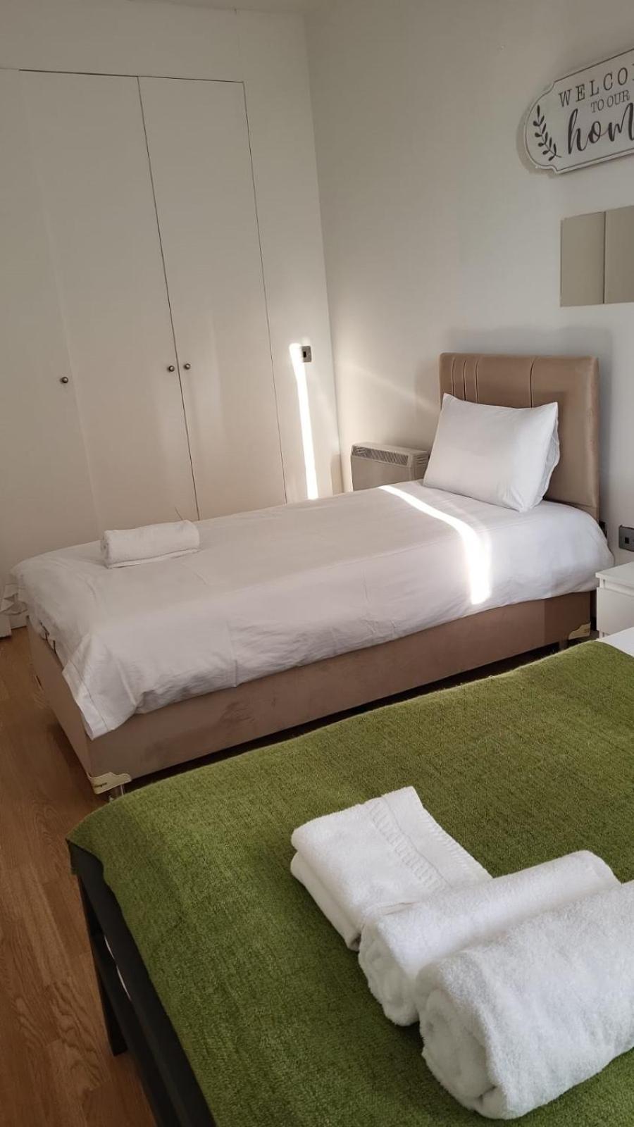 Comfortable - Cosy - Budget Studios In City Center London Ngoại thất bức ảnh