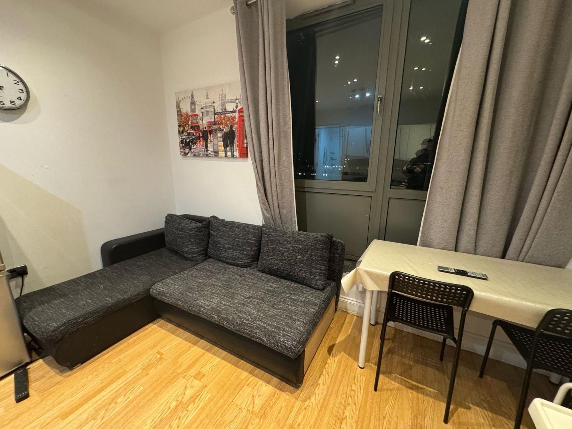 Comfortable - Cosy - Budget Studios In City Center London Ngoại thất bức ảnh