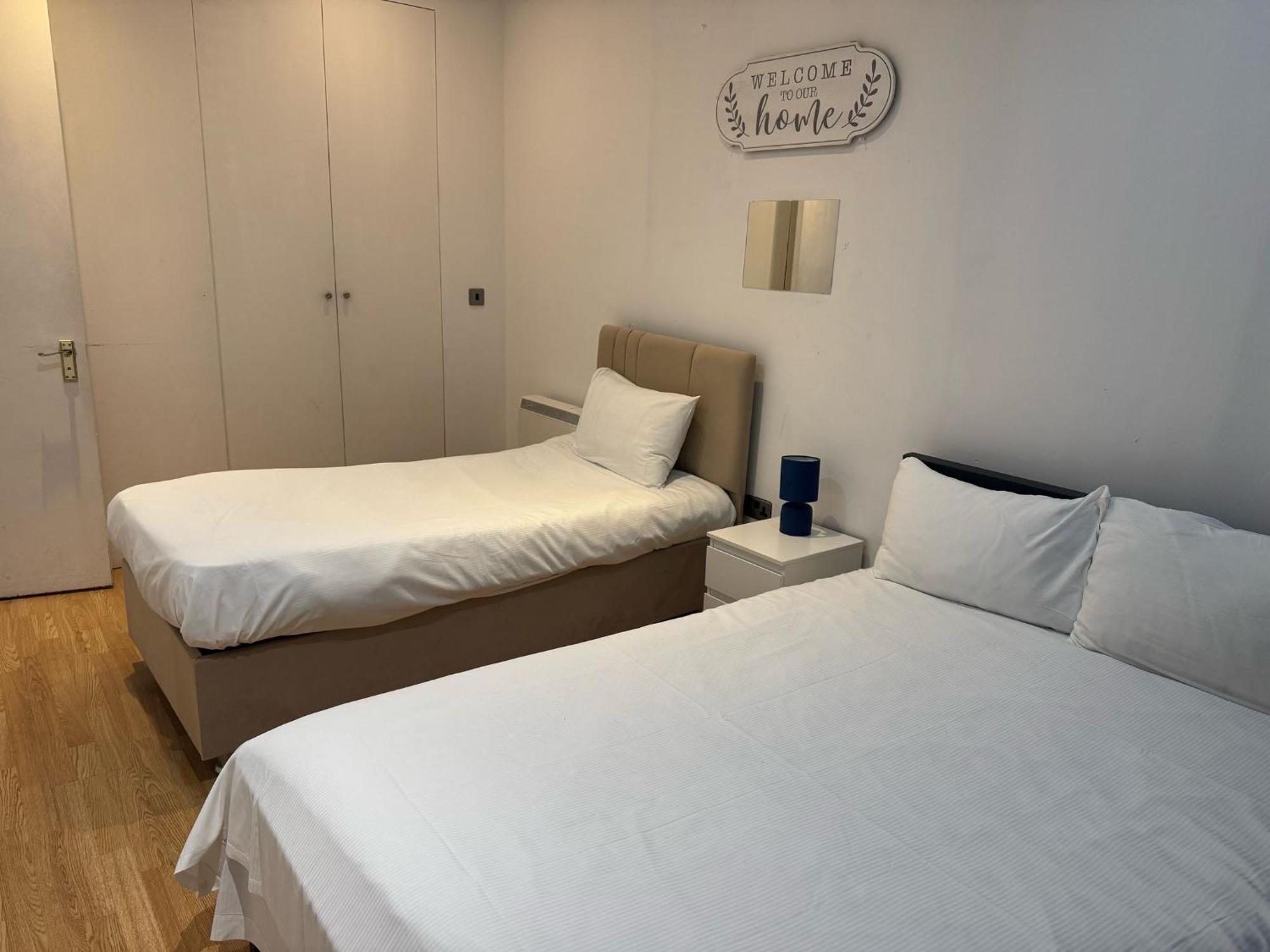 Comfortable - Cosy - Budget Studios In City Center London Ngoại thất bức ảnh