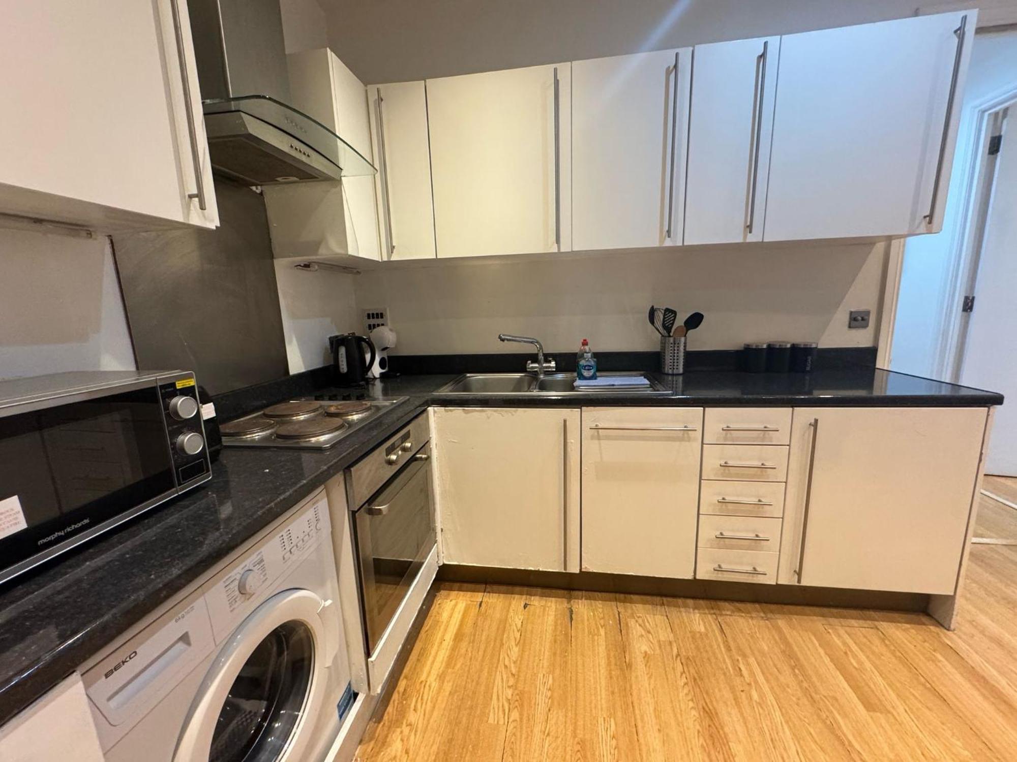 Comfortable - Cosy - Budget Studios In City Center London Ngoại thất bức ảnh